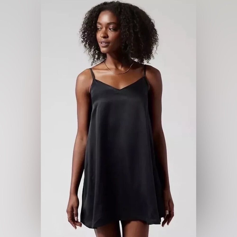 NWT! Athleta Black Calm Cool Slip Dress - Size XS 🕶️ 798298